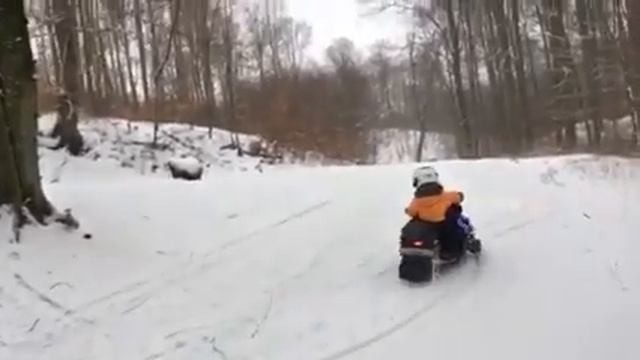 Yamaha 120 SRX four-year-old driver Jonatan S. Misan смотреть онлайн