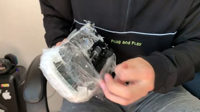 ШИКАРНАЯ МОДЕЛЬ TOYOTA LAND CRUISER PRADO! Распаковка моделей из Китая. смотреть онлайн