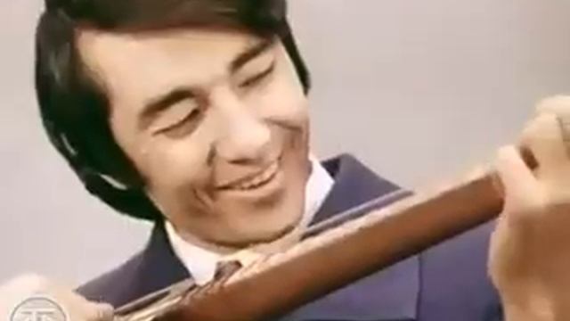 "Андижанская полька" ВИА Ялла смотреть онлайн