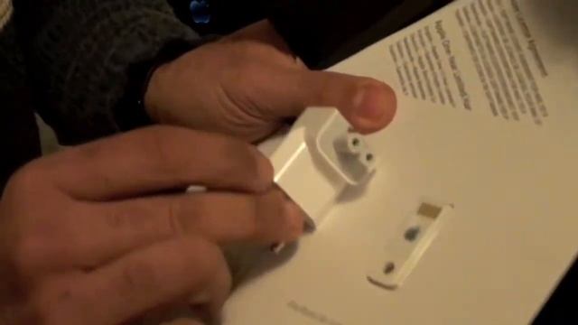 Unboxing Macbook Air 11" смотреть онлайн