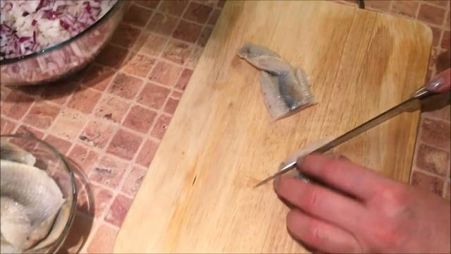 Что приготовить из морской капусты. Мега Рецепт ПП салата из селедки и морской капусты. смотреть онлайн