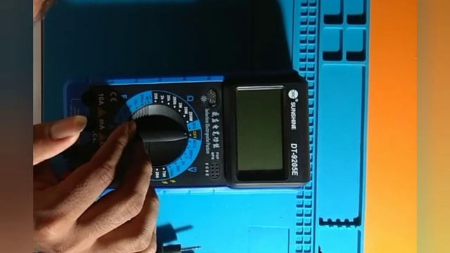 Sunshine DT- 9205E digital multimeter review . смотреть онлайн