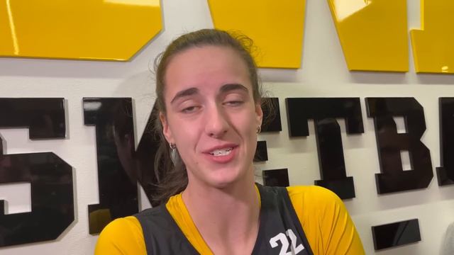 Iowa's Caitlin Clark previews NCAA opener, happy with how in-depth ESPN article turned out смотреть онлайн