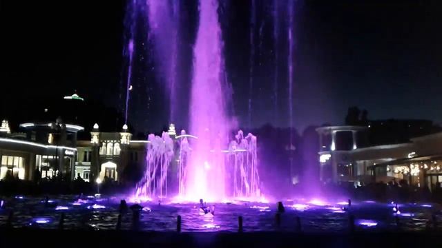 Свето-музыкальный фонтан в Кисловодске, 2018 смотреть онлайн