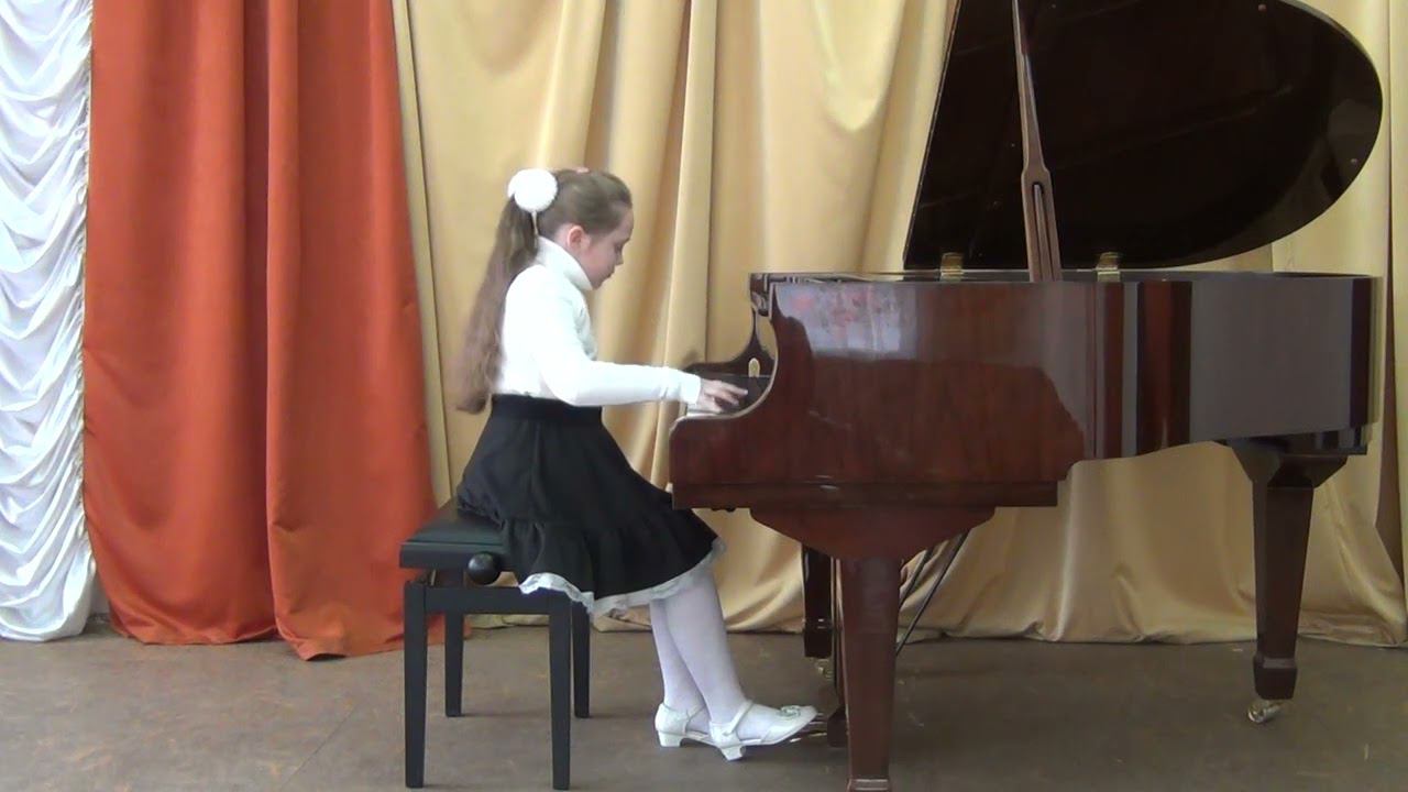 И.С. Бах Двухголосная инвенция F-dur. Исп. Племенеченко Оля 8 лет смотреть онлайн