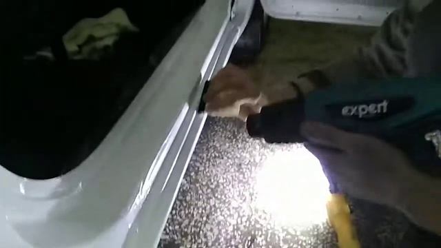 Замена нижней подушки, поклеял бронепленку на пороги и накладки.