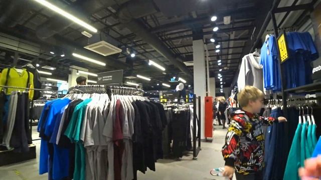 Outlet Village Белая Дача/Salomon/Adidas/Reebok/Nike/Цены на вещи/Скидки смотреть онлайн