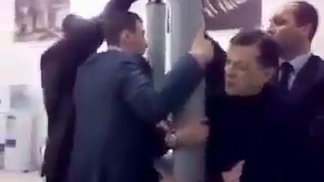 Парубій будь ласка відпусти! смотреть онлайн