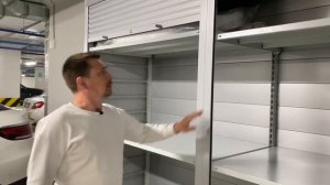 ШКАФ НА ПАРКОВОЧНОМ МЕСТЕ