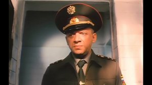 ДМБ — Военный а нам оружие дадут?