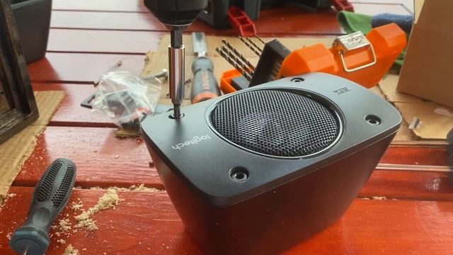 Logitech Z906 Premium смотреть онлайн