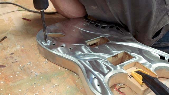 The Insane METAL Stratocaster is Back! смотреть онлайн