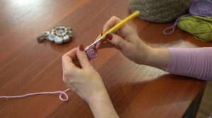 Вязание крючком №73 - Подарок на к 8 марта - "Игольница" | Московское долголетие