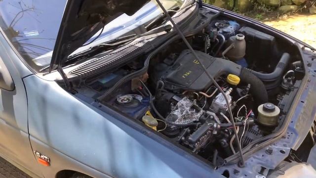 Renault Megane 1.9Dti primer arranque / Renault Megane 1.9Dti first start смотреть онлайн