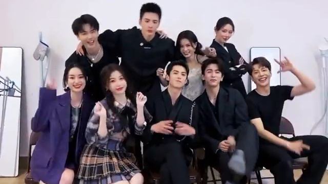 苍兰家族，不说再见！！！我们都会永远记得这个绚烂的夏天的，对吧！ love between fairy and devil смотреть онлайн