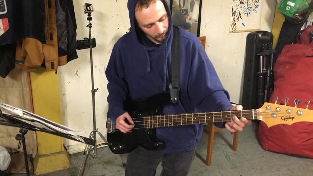 Guitar practice session 14 super strat epiphone accu bass edition смотреть онлайн