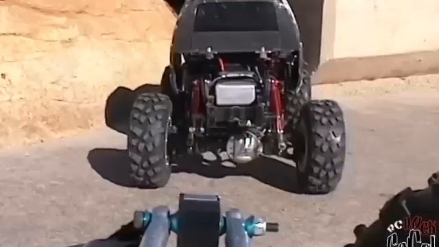 SoCal RC Rock Crawlers - Bruiser vs. High Lift F-350 смотреть онлайн