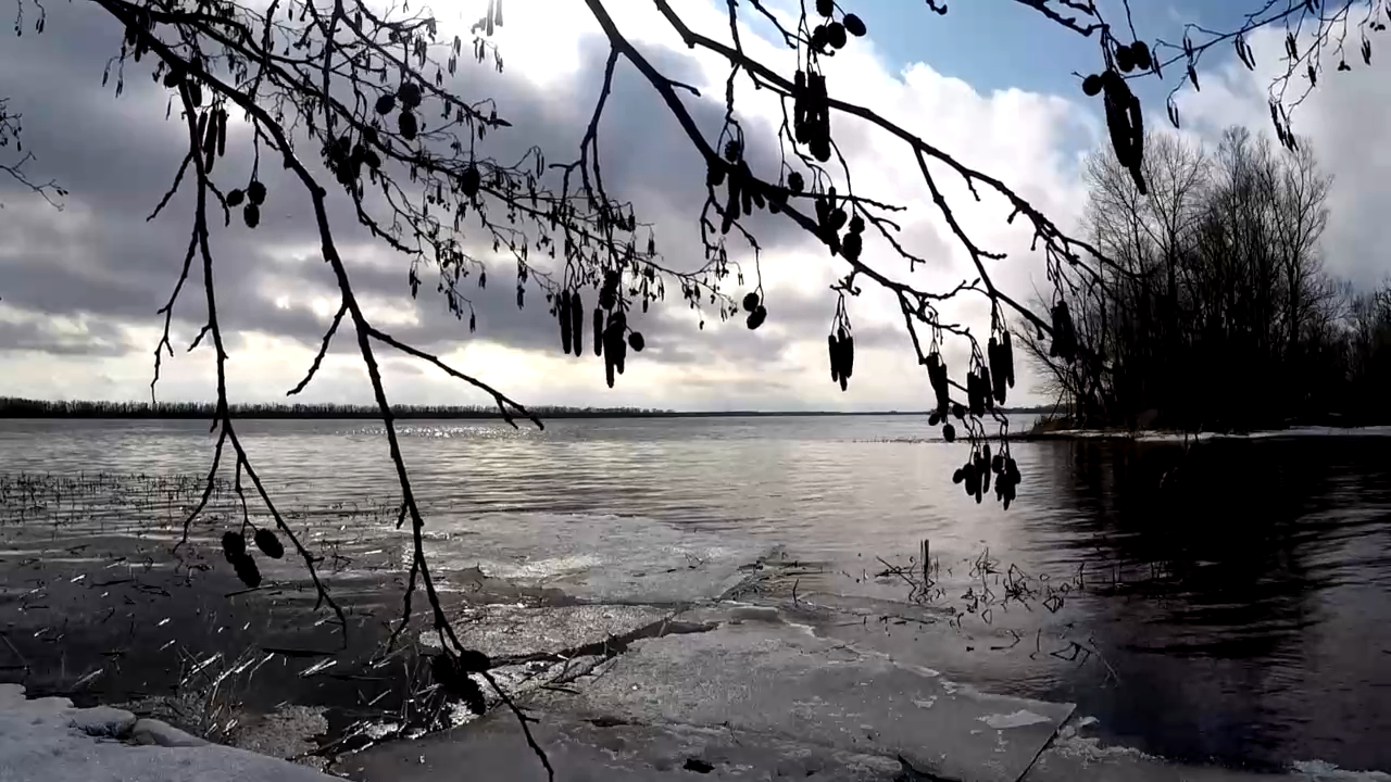 Весна. Волга. Самарская область. смотреть онлайн