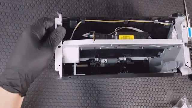 Samsung Xpress SL M2070 how to replace the paper feed roller смотреть онлайн