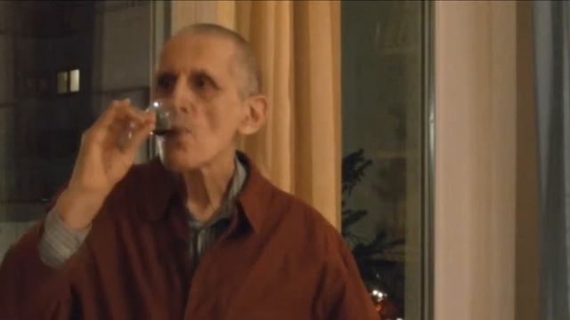 Мамин праздник - день рождения её ребёнка смотреть онлайн