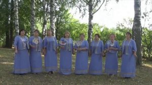 песня «А мы и не скрываем, что из деревни родом»