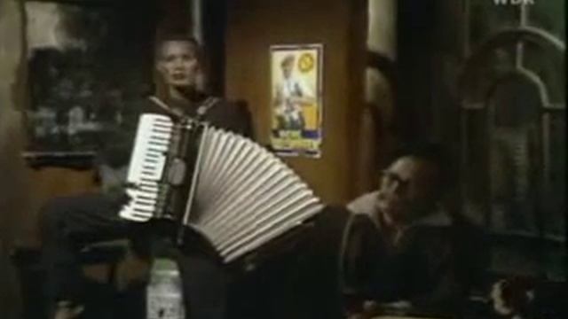 Grace Jones - Libertango смотреть онлайн