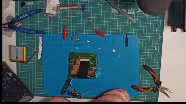 ? GAME BOY, мод с IPS экраном и зарядкой через Type C ?? смотреть онлайн
