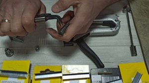 Как Пользоваться Мебельным Степлером? Сравнение Работы Степлера с Чудо Гайкой и Растянутой Пружиной