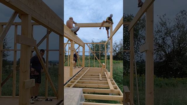 Дом 119м². Подъем и закрепление прогонов.