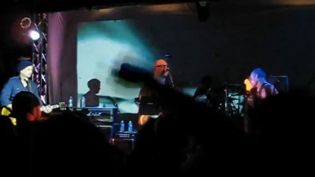 Pixies & Flea - Vamos / Where Is My Mind? Live at the Echoplex смотреть онлайн