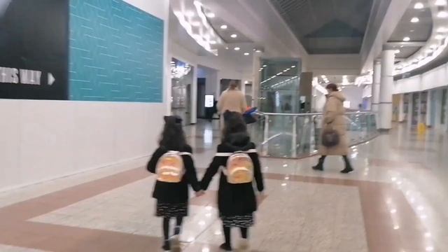 Watching Avatar At Vue Cinema January 2023 смотреть онлайн