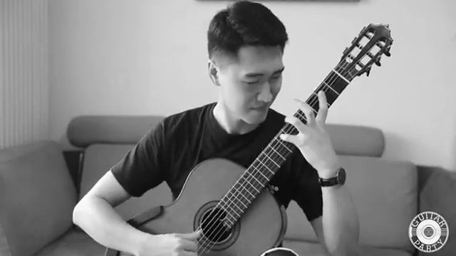 Hommage a Villa-Lobos IV.Tuhu by Roland Dyens (TY Zhang) смотреть онлайн