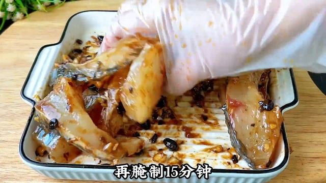 不用炒菜，没有油烟，福建一家人的午餐就这样吃，营养美味又健康 смотреть онлайн