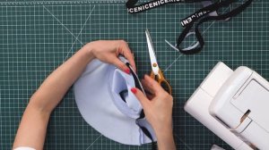 Как правильно пришить киперную ленту к горловине? Обработка горловины свитшота или худи за 5 минут!