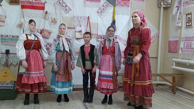 "Заболела у Маши головка" плясовая песня Алтайского края смотреть онлайн