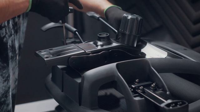 Razer Fujin : The Almost-Perfect Mesh Gaming Chair смотреть онлайн