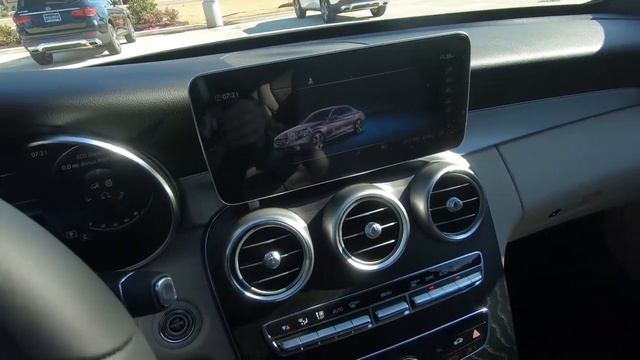 Mercedes Benz C-Class 2020 Review, Tour And test Drive смотреть онлайн