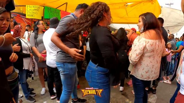 ?LOS DE TEPITO SI SABEN BAILAN SONIDO MEMO MIX ((LA CUMBIA DE MATILDA)) ANV ESPONJADO смотреть онлайн