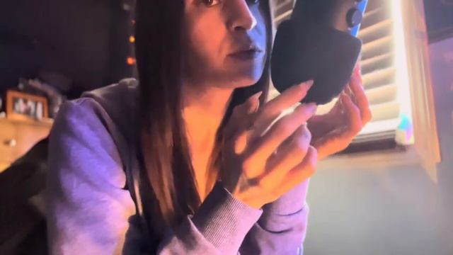 Mic scratching ASMR w/ gum chewing, breathing, face scratching & mouth sounds 👄 смотреть онлайн