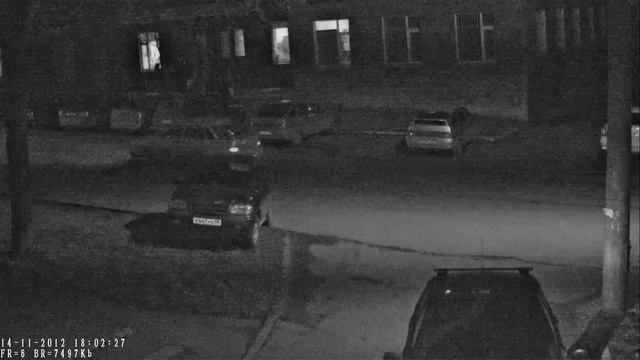 Изображение с камеры ViCams при скорости затвора 1/500 ночью, камера 2МП смотреть онлайн