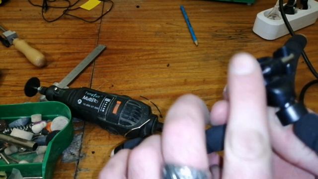 (18+)Ремонт китайского штатива за пару минут. смотреть онлайн