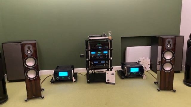 Beautiful HIFI Showroom in Italy [4K] New & Vintage | PIEFFE ELETTRONICA - Gallarate смотреть онлайн