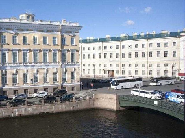 Engel&Volkers SPb: Наб. реки Мойки, 24 — Элитная недвижимость «в двух шагах» от Эрмитажа смотреть онлайн