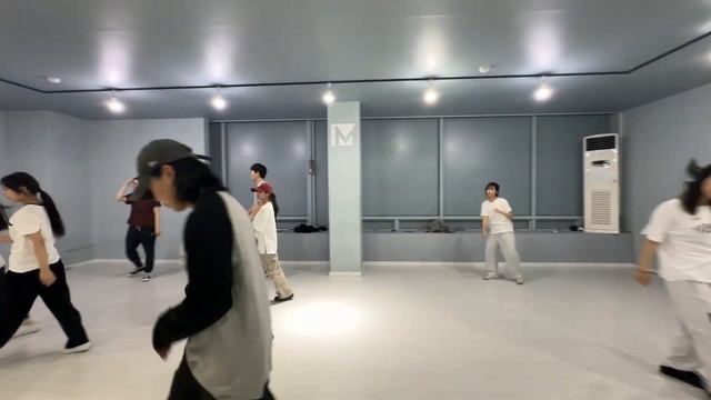 tRILLER - watchin me | o.un DANCE BASIC CLASS смотреть онлайн