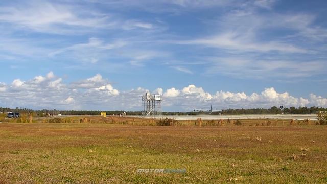 US Marines Refueling and Arming F-35B Lightning II Fighter Jet and FA-18C Hornet Take Off смотреть онлайн