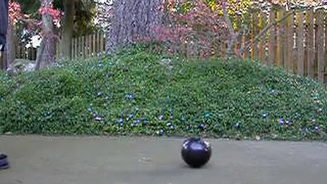 Bowling ball drop-1: 15fps смотреть онлайн