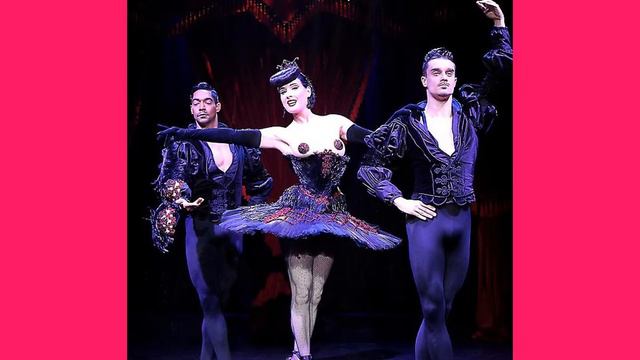 Dita Von Teese смотреть онлайн