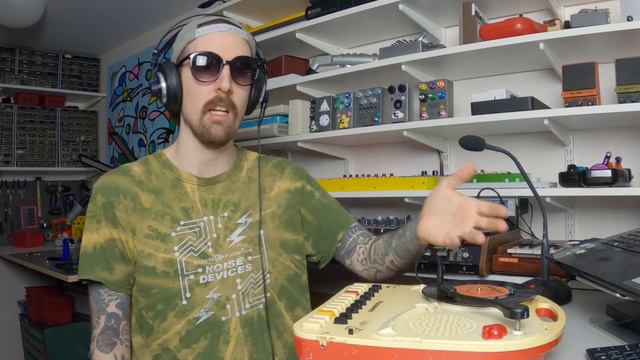I Made The Record Player Organ Play The Record смотреть онлайн