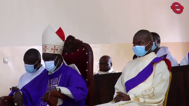 LES OBSÈQUES DE L'ABBÉ JEAN MARIE MBEMBA MOUSSOSSO À BRAZZAVILLE. PAIX À SON ÂME. смотреть онлайн