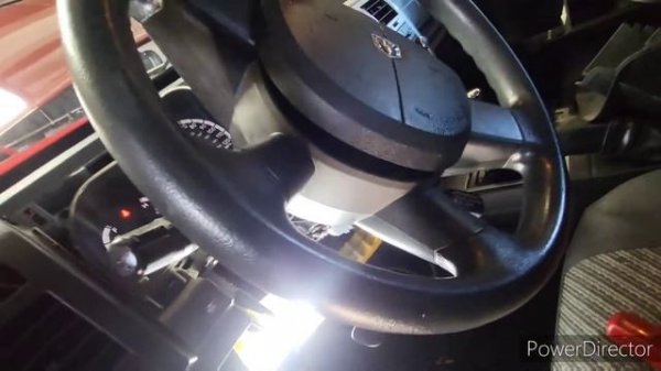 Dodge Nitro Drivers airbag easy removal